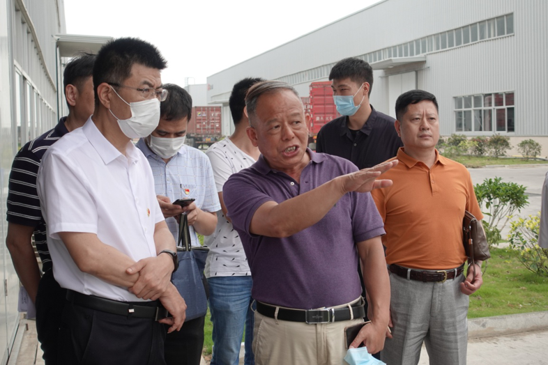 福建省工信厅副厅长陈传芳一行辅导 光临J9集团新资料科技工业园参观调研